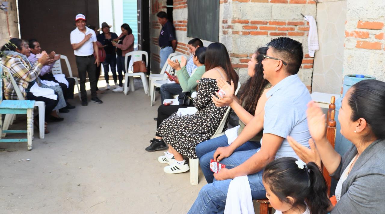 Habitantes de La Magdalena Tlaltelulco dan su apoyo a Rodrigo Cuahutle